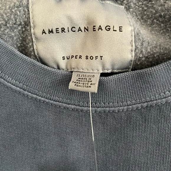 💙SOLD💙American Eagle Outfitters Sweatshirt | Brand New With Tags! - Picture 4 of 8
